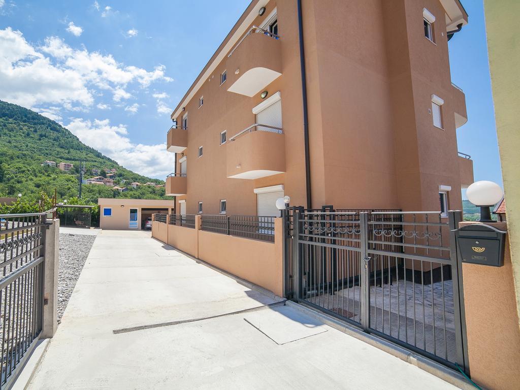 Apartments Urban Wild Kotor Ngoại thất bức ảnh