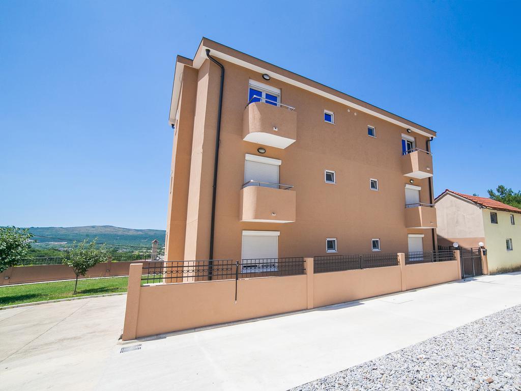 Apartments Urban Wild Kotor Ngoại thất bức ảnh